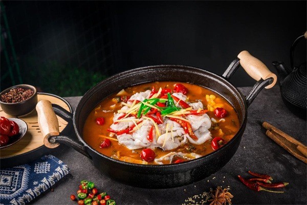 鲁大厨老坛酸菜鱼